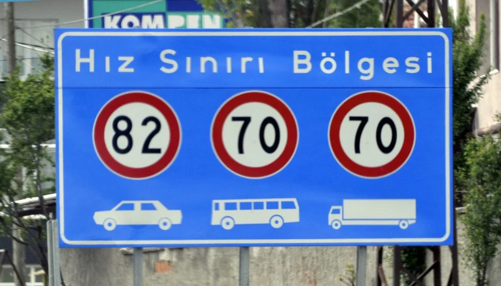 Ограниченя скорости дорога Анталья - Стамбул